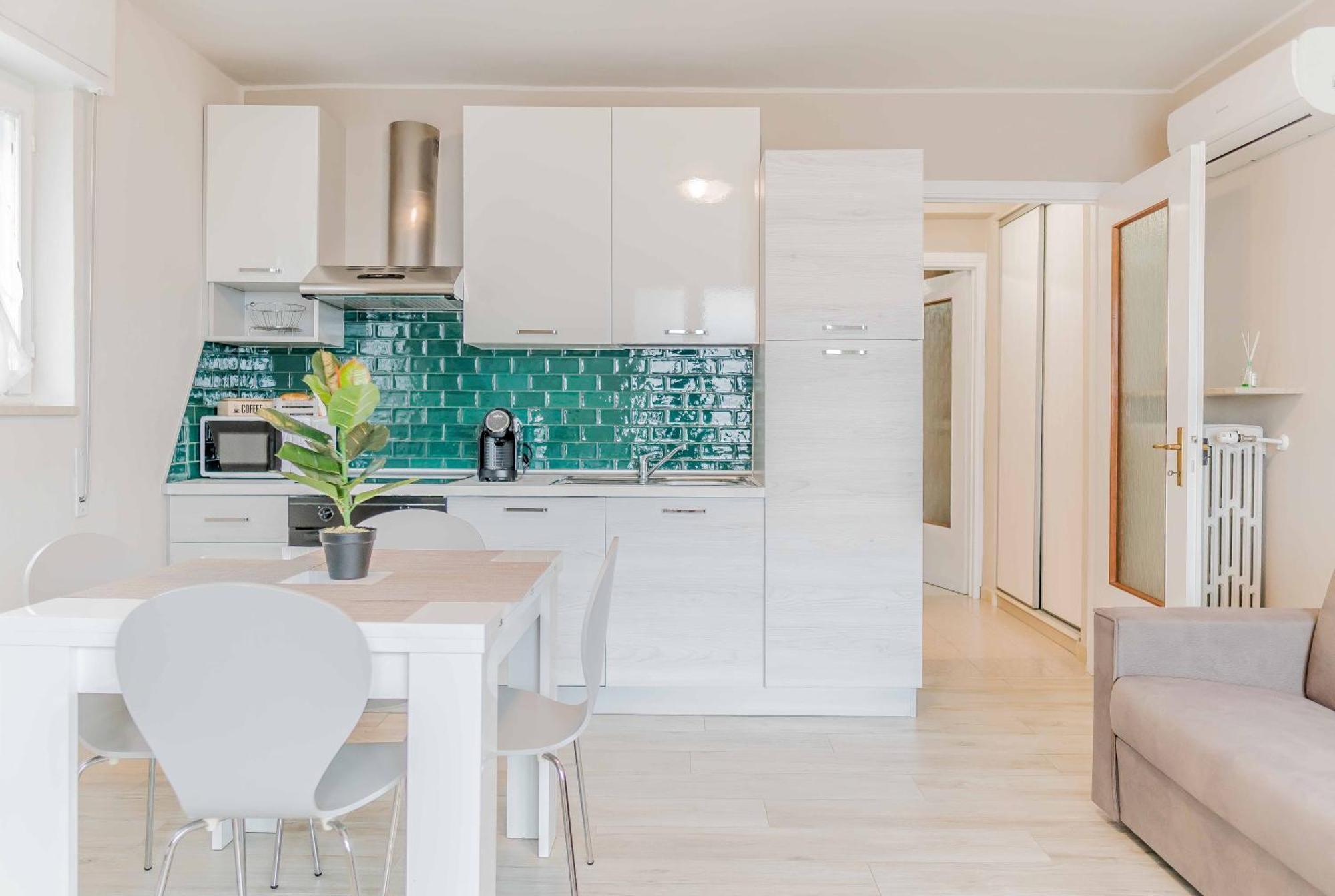 Il Giardino Di Alfonso - Malpensa Airport Relax Apartment Samarate Bagian luar foto