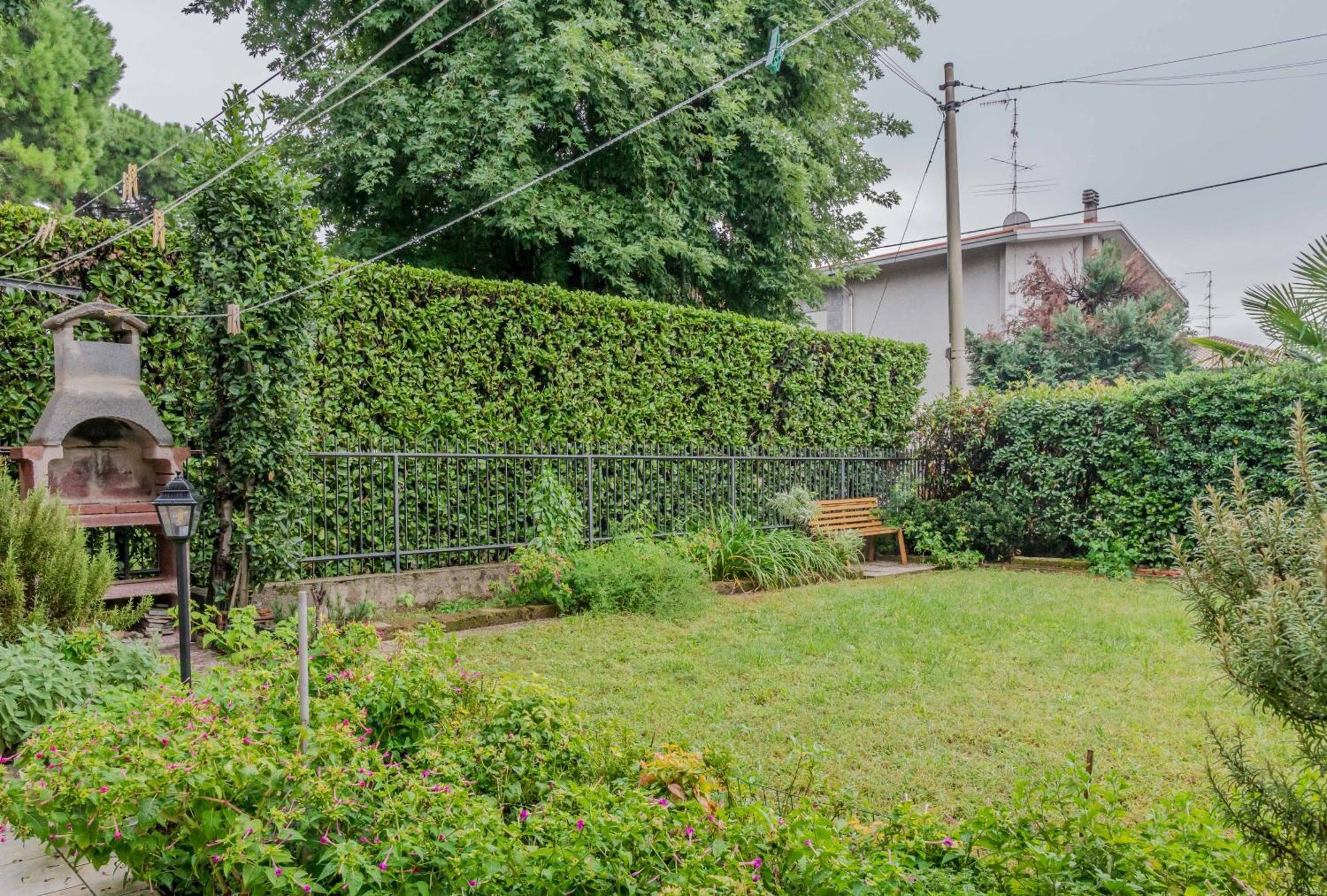 Il Giardino Di Alfonso - Malpensa Airport Relax Apartment Samarate Bagian luar foto