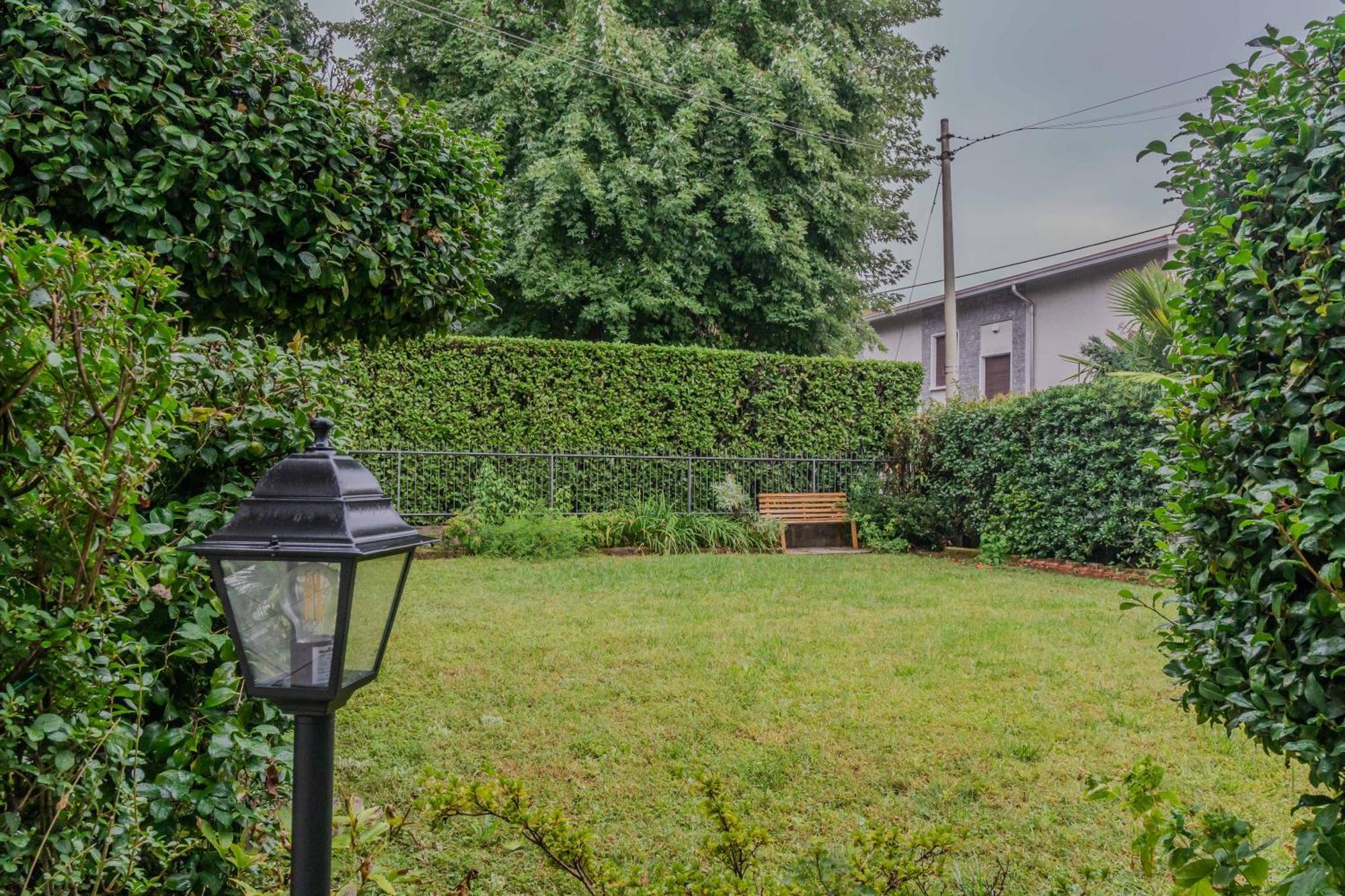 Il Giardino Di Alfonso - Malpensa Airport Relax Apartment Samarate Bagian luar foto